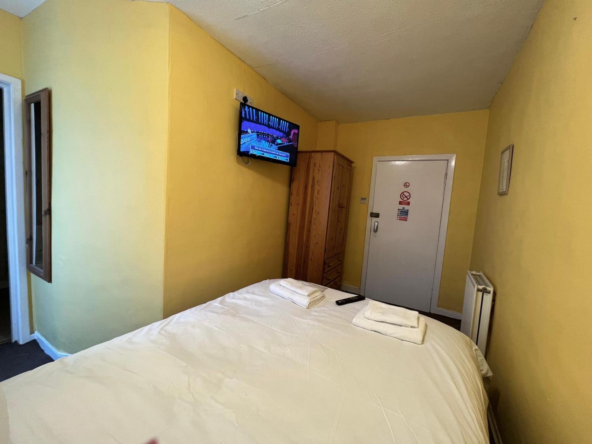 Self Check In Room Accommodation Only The Castle, Coldstream Dış mekan fotoğraf